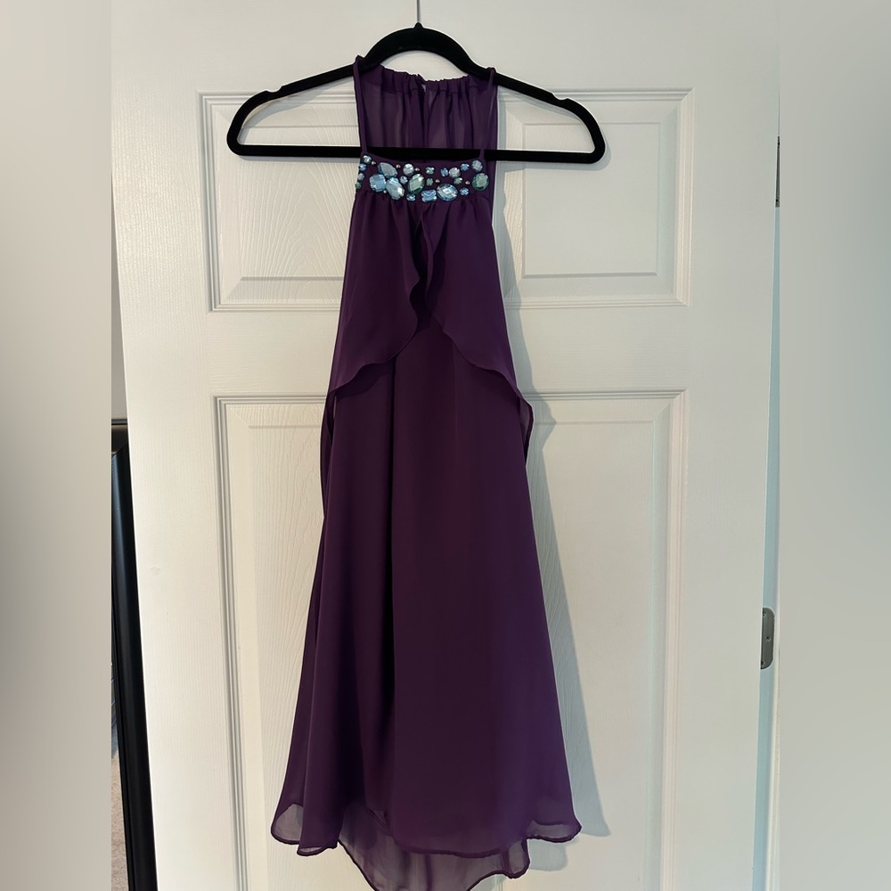 Gorgeous Gianni Bini cocktail dress, worn once, size medium, perfect condition.